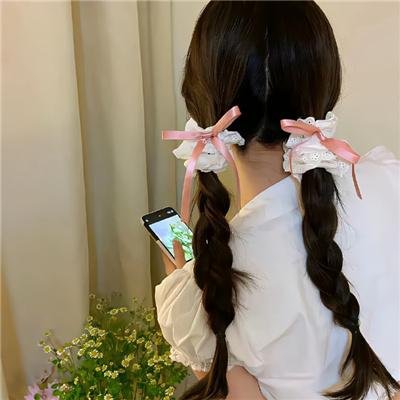 小黄花青草地